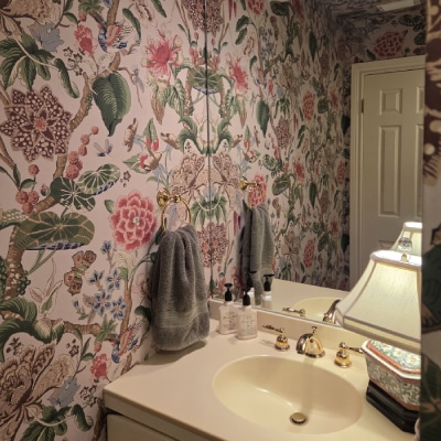 RESIDENTIAL WALLPAPER INSTALLATION